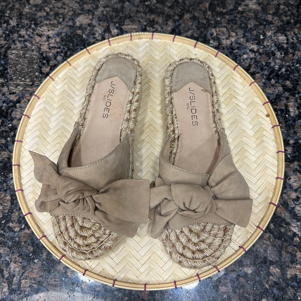 J slides sandals